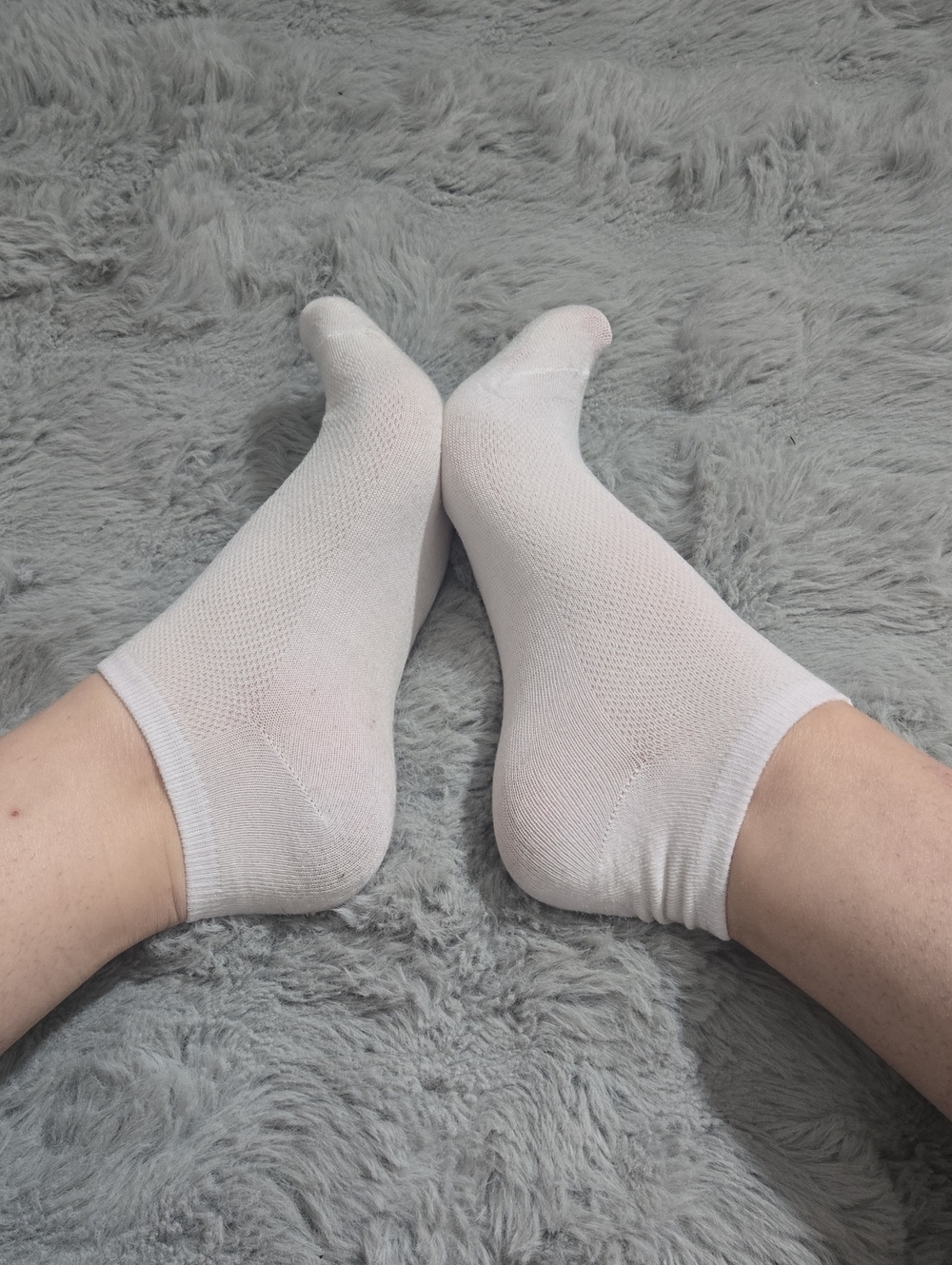 Women's White Low-Cut Athletic Ankle Socks